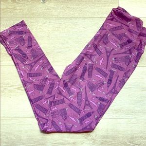 New - OS - LuLaRoe Leggings - Purple w/ monuments